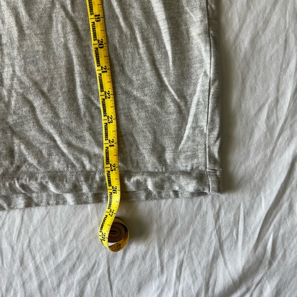 Fear of God Essentials Tee - Picture 5 of 6